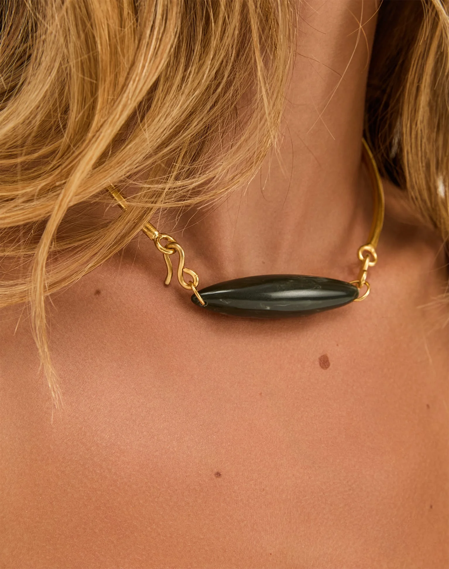 Abby Choker - Green - Image 3