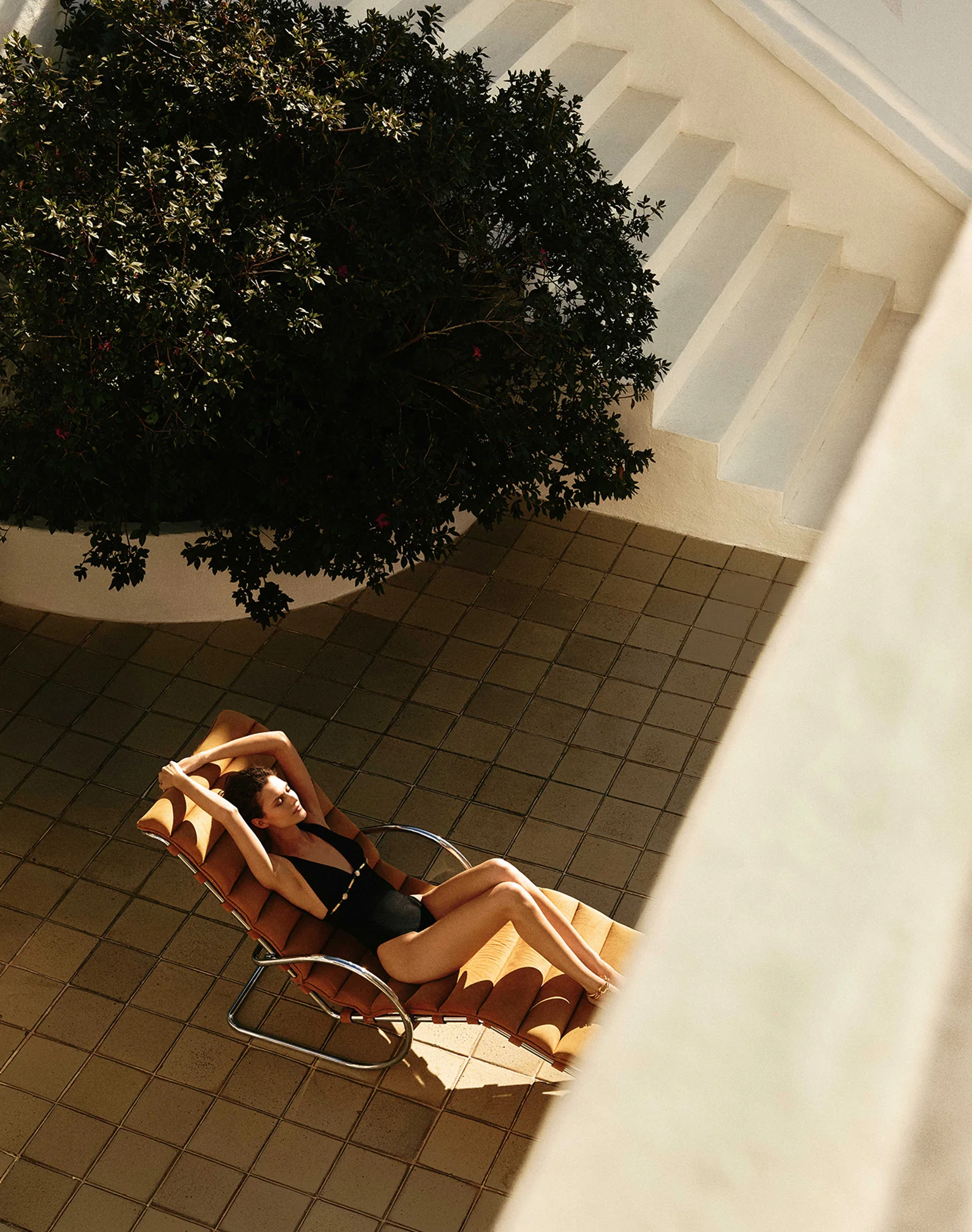 Firenze Edith One Piece - Black - Image 6