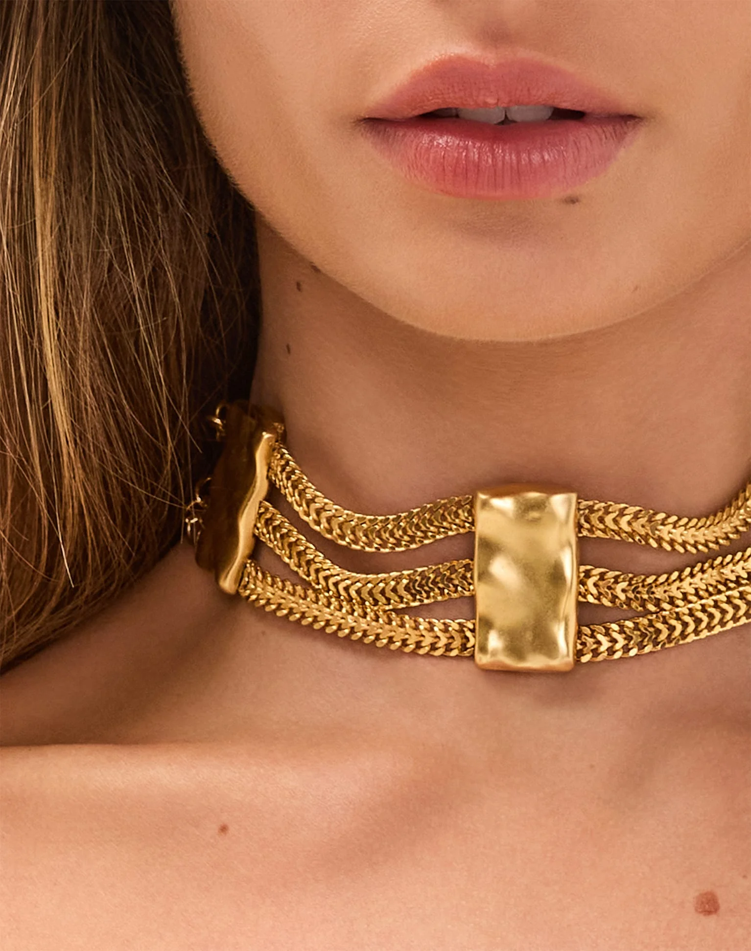 Naira Choker - Gold - Image 3