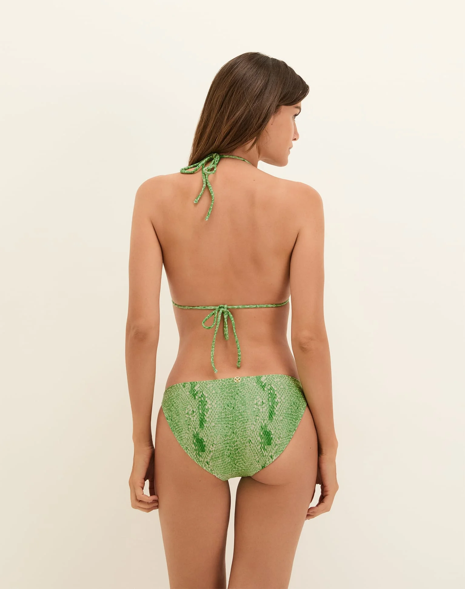 Olivia Bottom - Scandal - Image 6